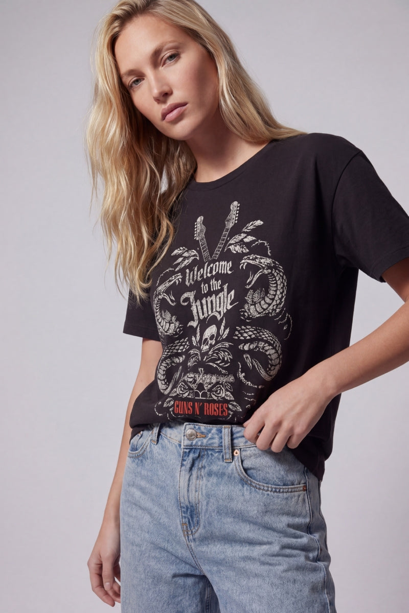 Remera Guns