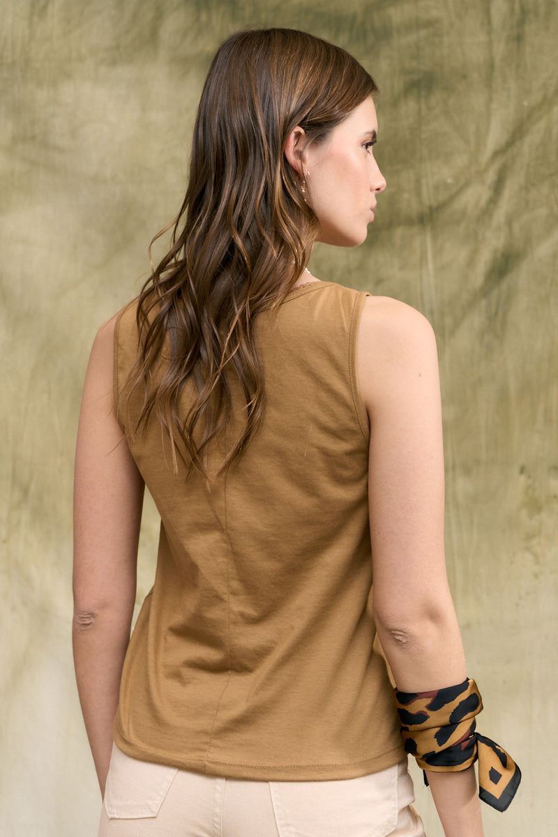 Musculosa Lily